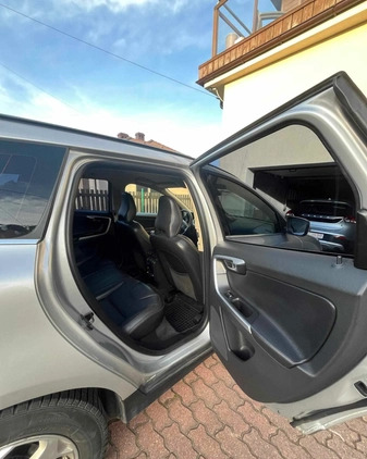 Volvo XC 60 cena 44000 przebieg: 320000, rok produkcji 2008 z Ślesin małe 46